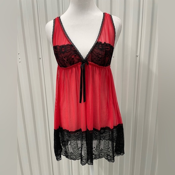 Y2K Red Black Lace Babydoll Slip Medium Sheer Whimsigoth Vamp Goth Romantic VTG - Picture 1 of 7